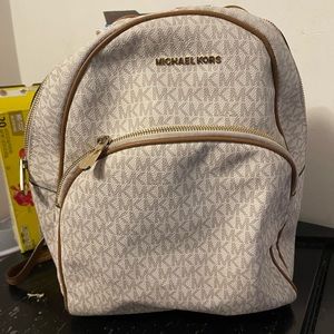 Michal Kors book bag like new no stains and clean